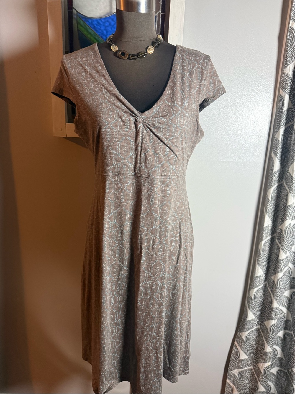 Toad&Co Taupe & Blue Geometric Print V-Neck Dress Medium